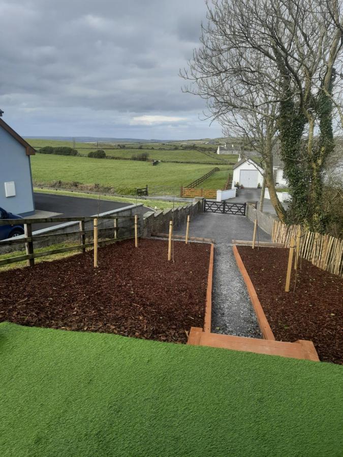 Ivy Hill Glamping Pod Apartment Ennis Exterior photo